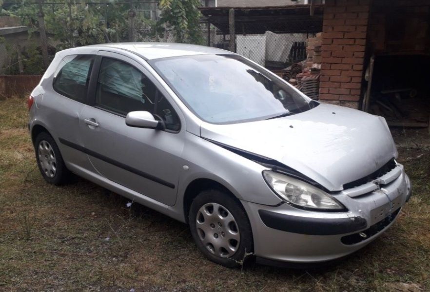 На части ПЕЖО 307 1.4 ХДИ/Peugeot 307 1.4Hdi 3 врати
