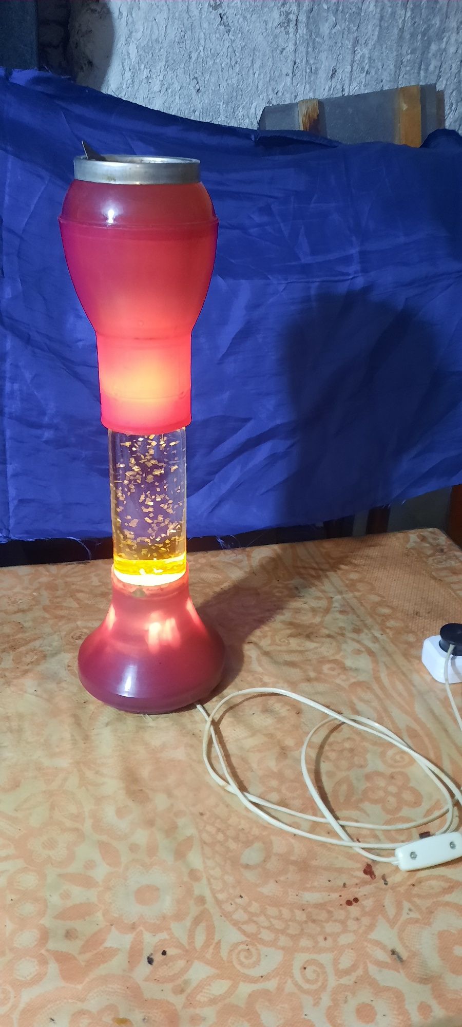 Продаётся ночник светильник.