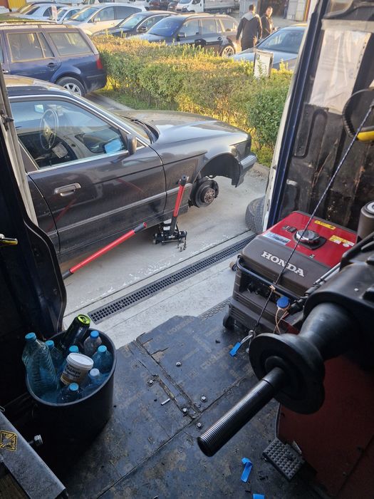 Мобилен сервиз гуми 24/7