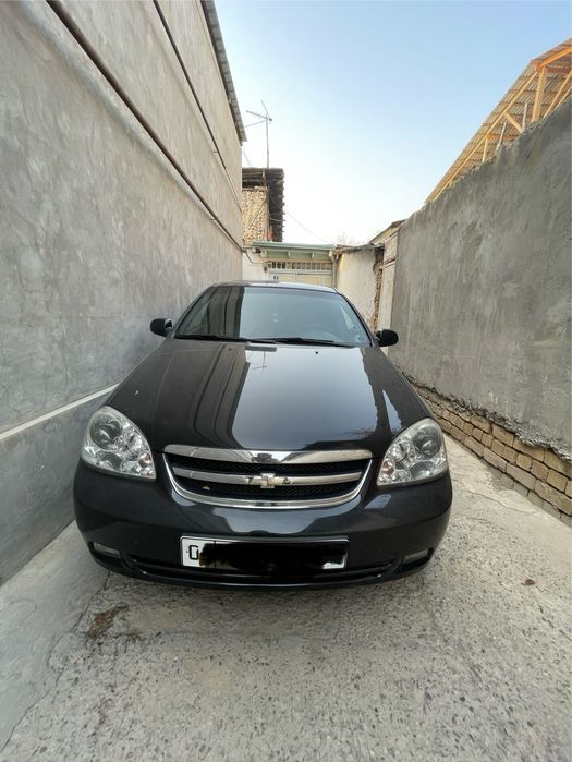Lacetti 1.8 2010 yil qora 157.000 probeg