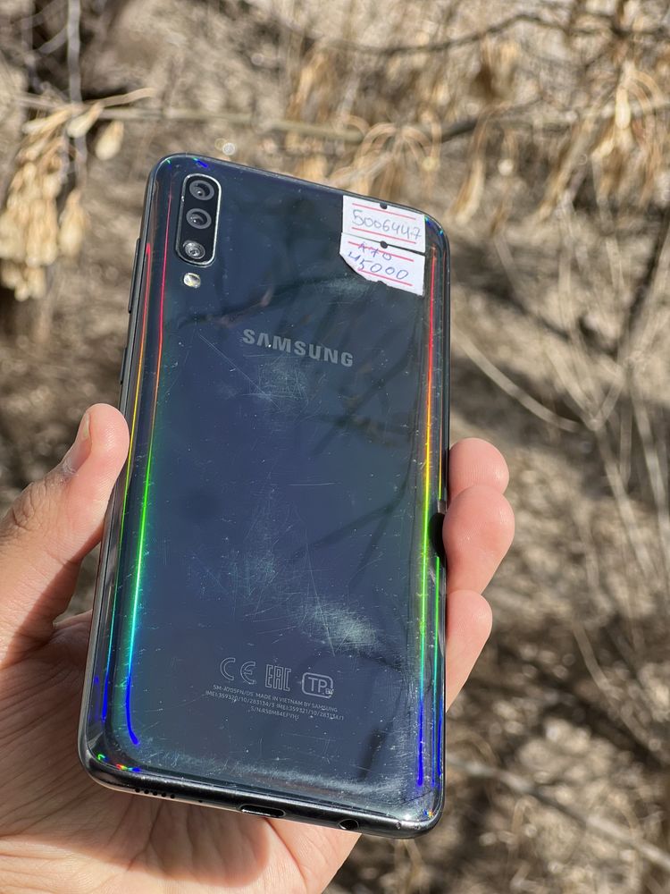 Телефон Samsung A70 Самсунг А70