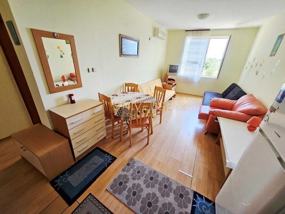 Продава се Двустаен апартамент в к.к. Слънчев бряг - 54 кв.м за 926 €/кв.м - Снимка #1