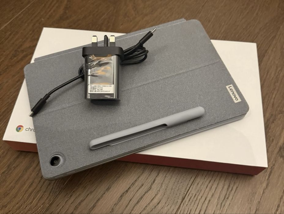 Lenovo IdeaPad Duet 3 11" Chromebook Laptop Qualcomm Snapdragon 7c