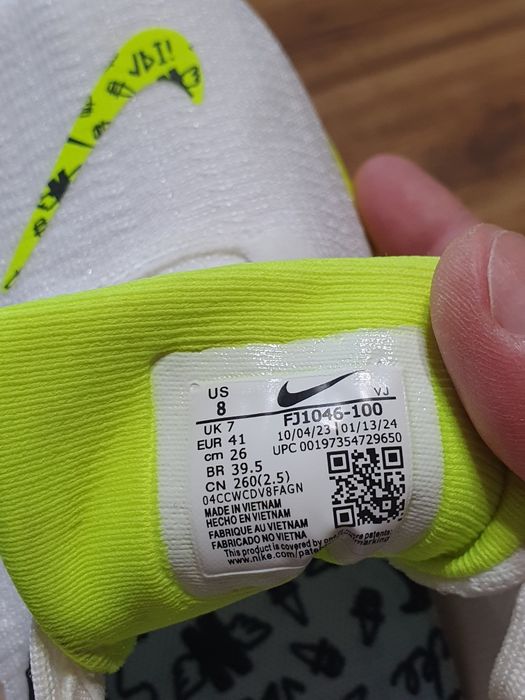 Vând  nike zoomx invicibile run3