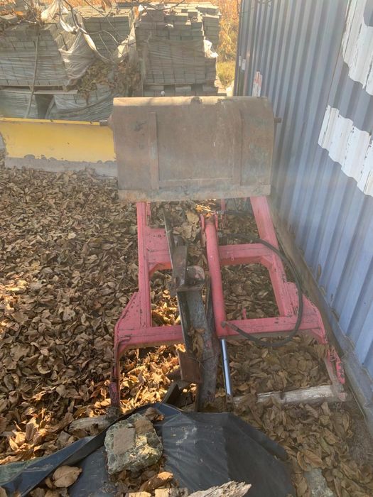 Incarcator frontal Fiat