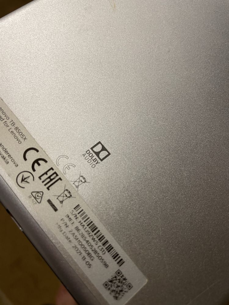 Таблет Lenovo M8