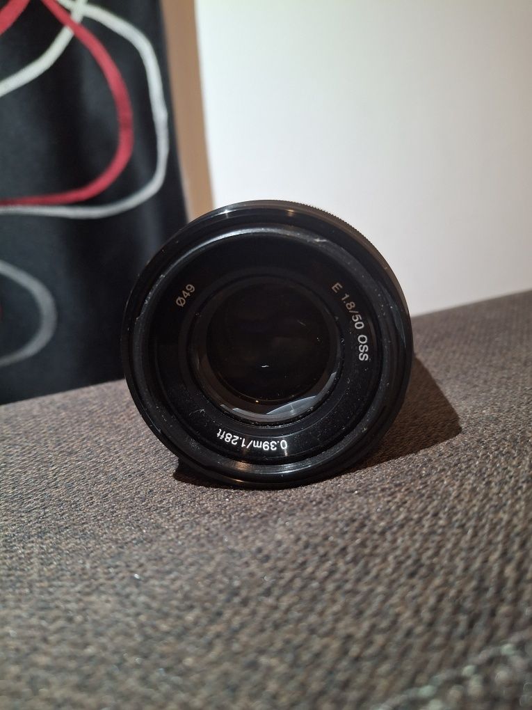 Obiectiv Sony 50mm f1.8 E-MOUNT