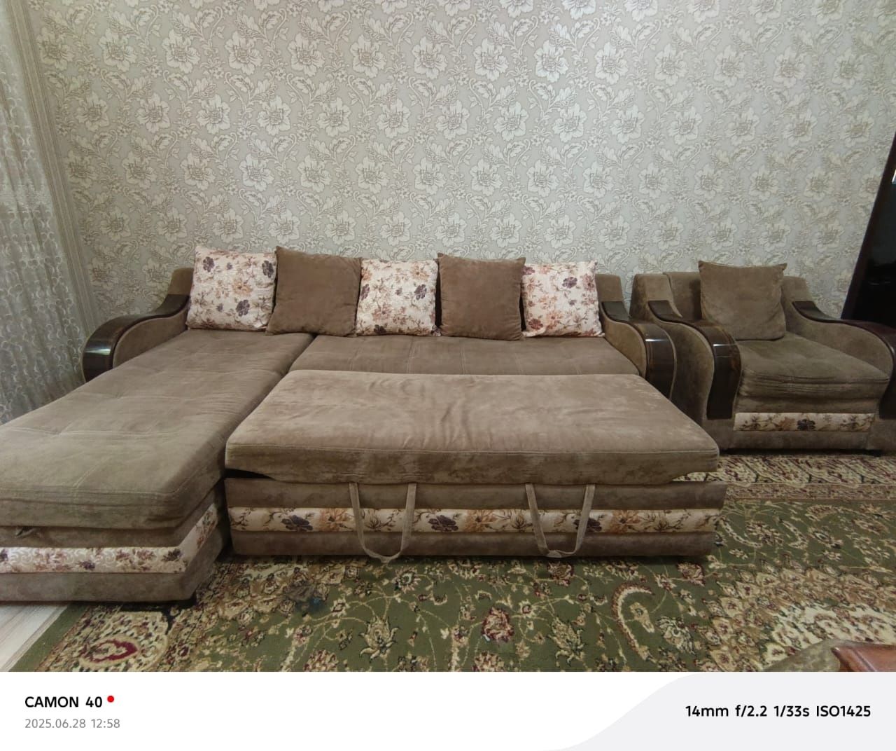 Продам Диван, кресло в хорошем состоянии