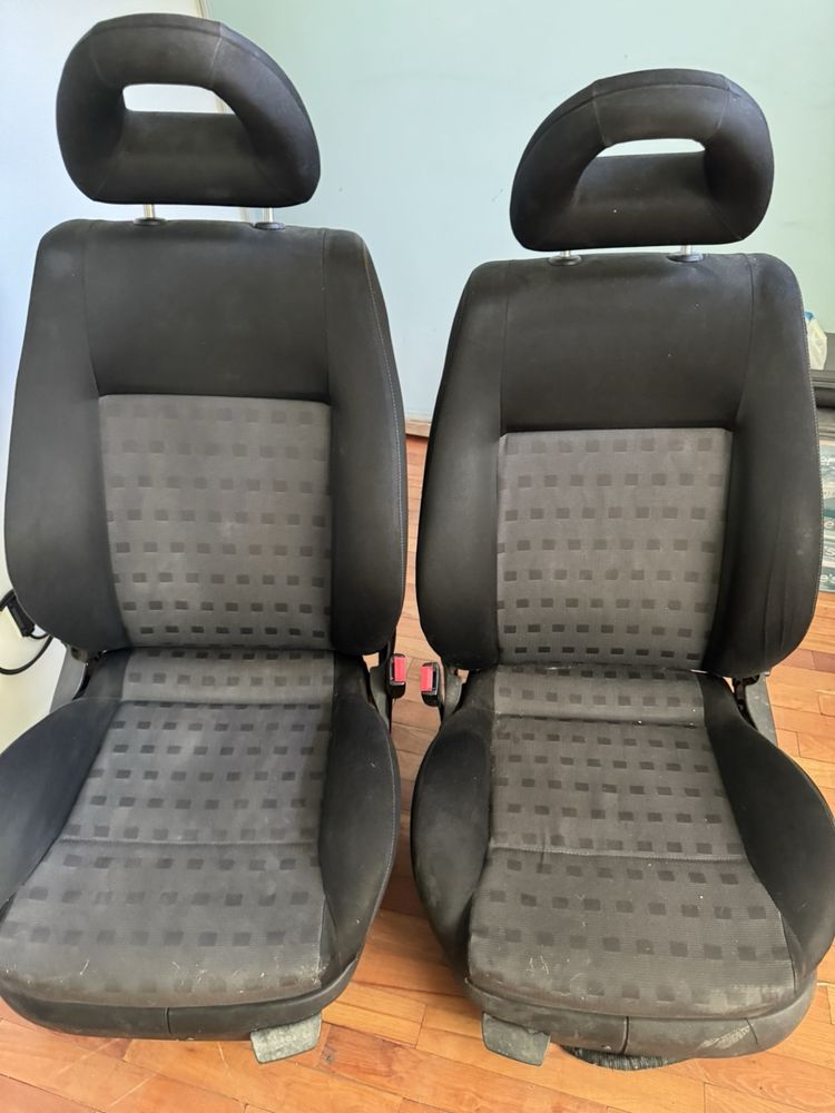 Седалки за Голф 4/ golf 4