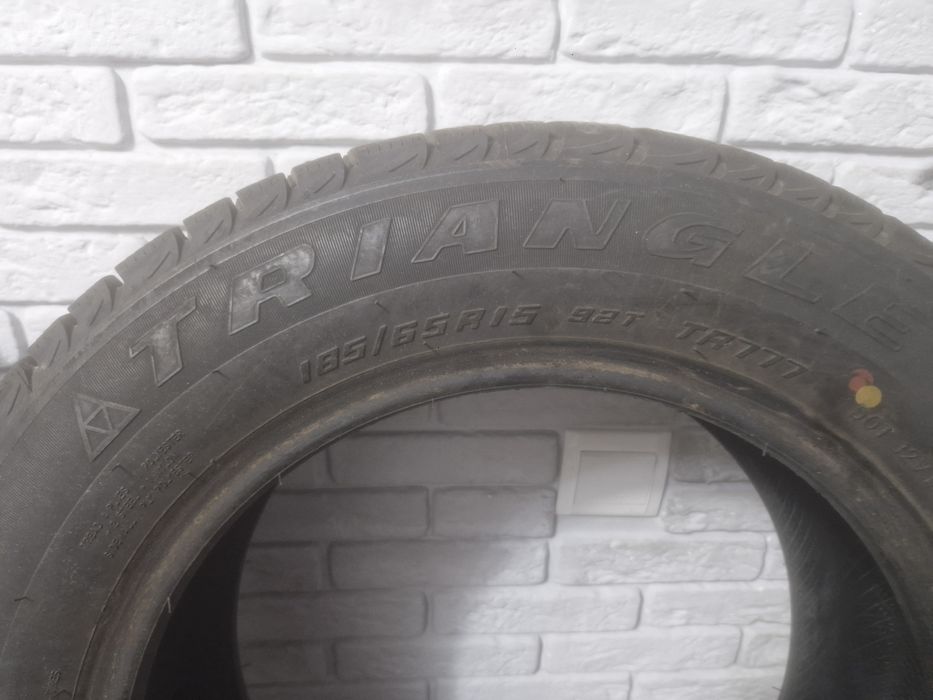 Резина TRIANGLE 185/65 R 15 92T TR 777 б/у 4 шт. 80%
