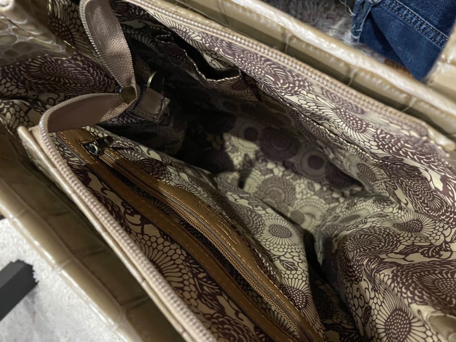 Дамска чанта от еко кожа