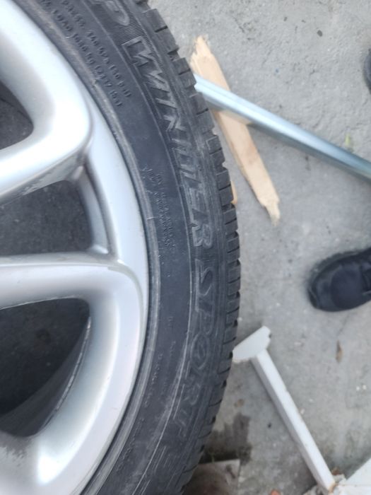 275/45/20 Гуми зимни