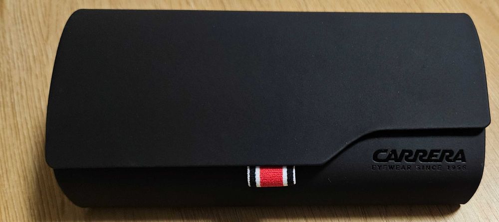 Чисто нови слънчеви очила Carrera