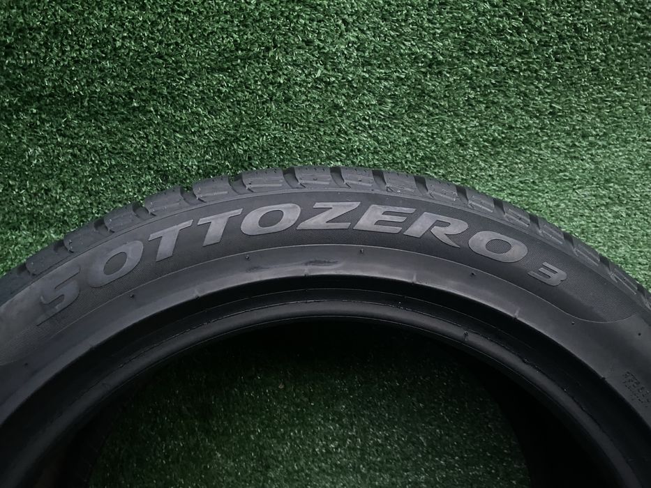 Set 2 anvelope Iarnă Pirelli SottoZero3 Winter 225 50 R17 94H DOT 4618