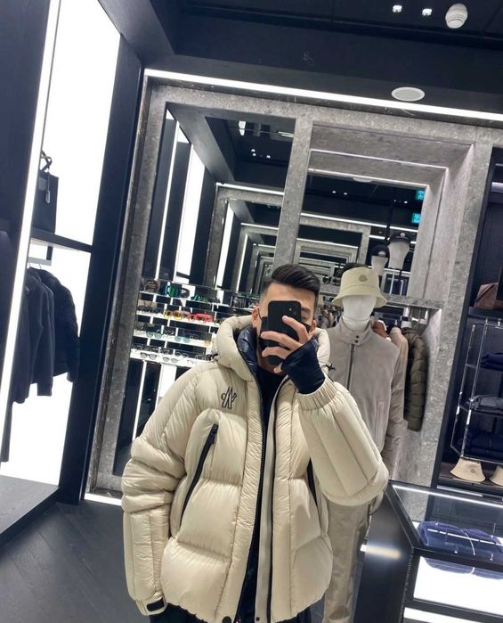 Geaca Moncler 2025 - calitate premium