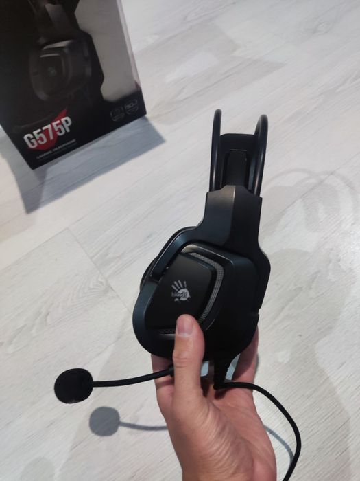 Продам новый наушник  A4Tech Bloody G575P