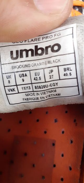 Спортни футболни  обувки