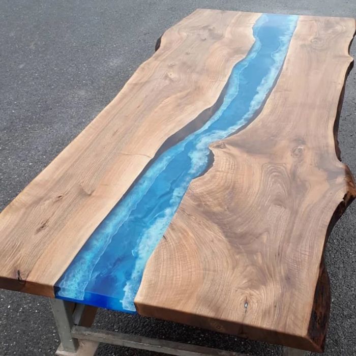 Маса от орех с епоксидна смола / луксозни маси по поръчка