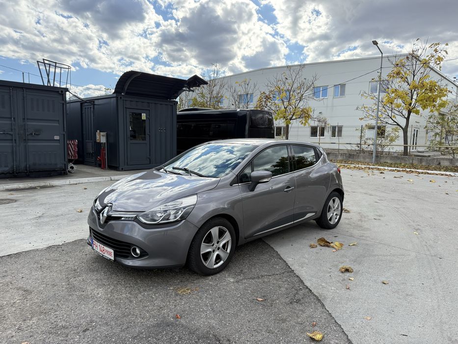 Renault Clio 4 ,1.5 dci,Camera, Clima,Revizii Renault,180.000 Km!!!