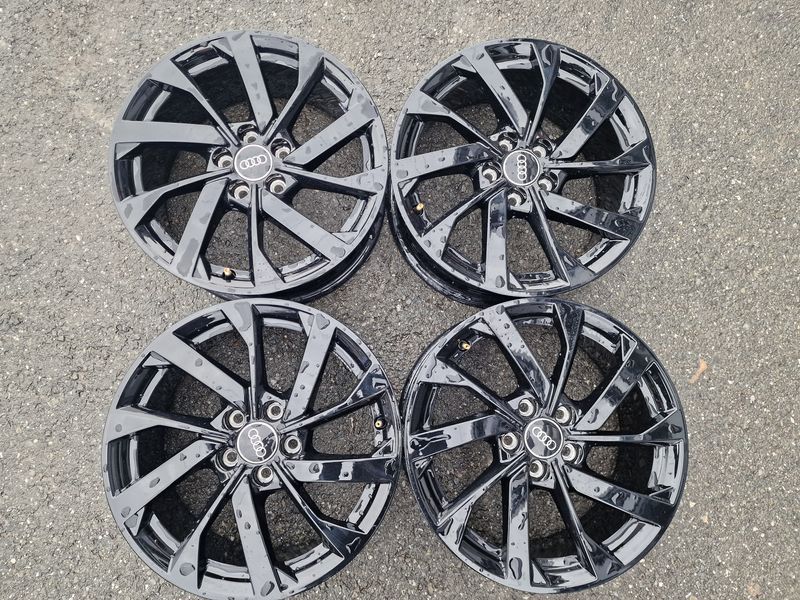16цола Audi A1 A3 Q2 Q3 5x100 Оригинални