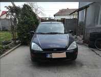 Dezmembrez Ford focus 1