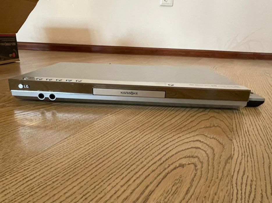 Продам DVD караоке LG