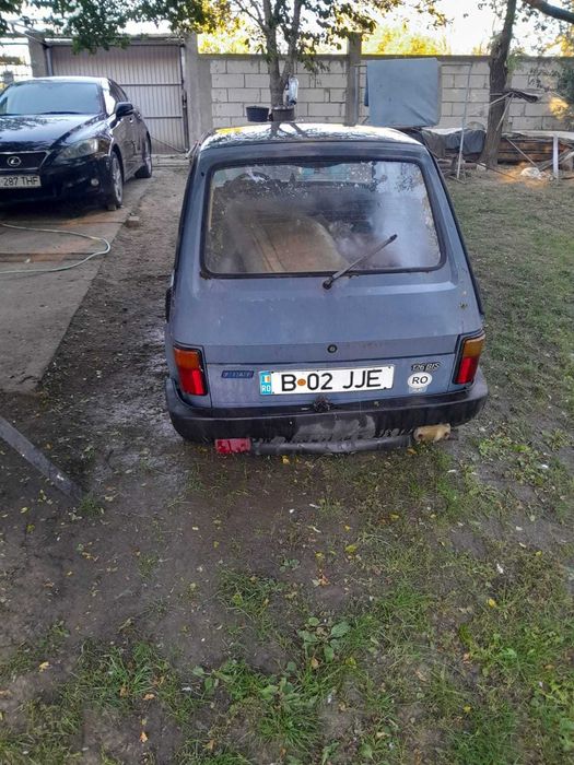 Automobil RETRO  FIAT 126