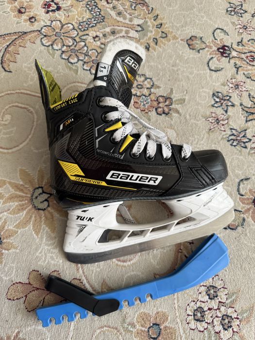 Коньки bauer хокейные