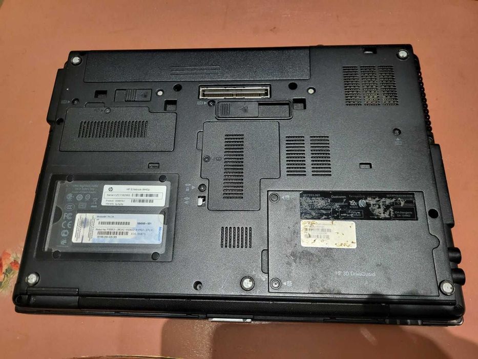 HP EliteBook 14" 8440p Intel Core i5-520M 2.53 GHz 8GbDDR3 240GbSSD