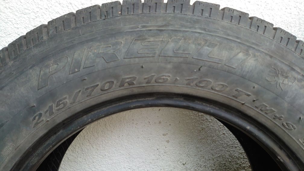 Зимни Pirelli Scorpion M+S 215 70 16