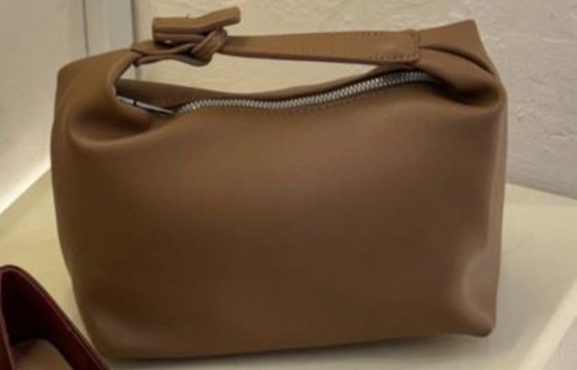 маленькая компактная сумка