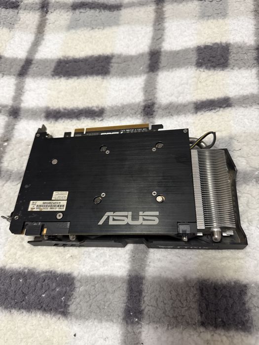 Placa video Asus GeForce GTX 960 STRIX DirectCU OC 2GB GDDR5 128 bit