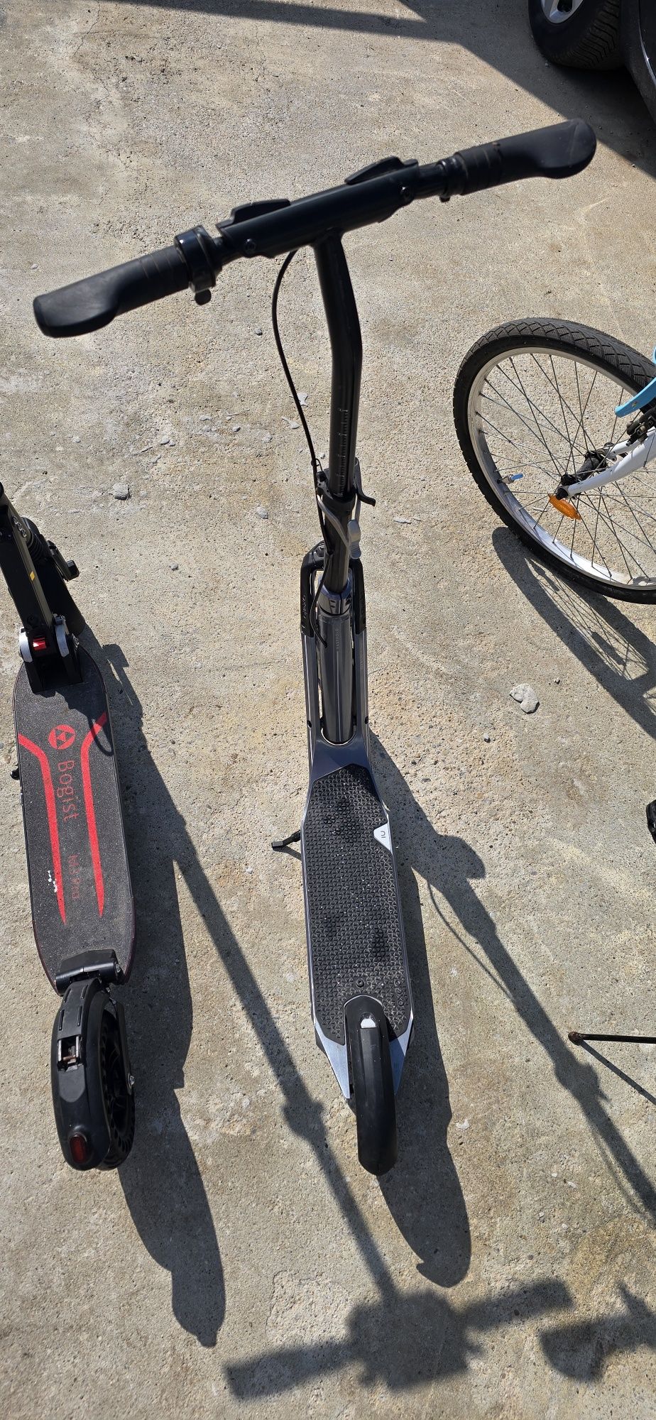 Trotinetă electrică-Trotinetă manuală-Bicicletă BTwin 100 originală