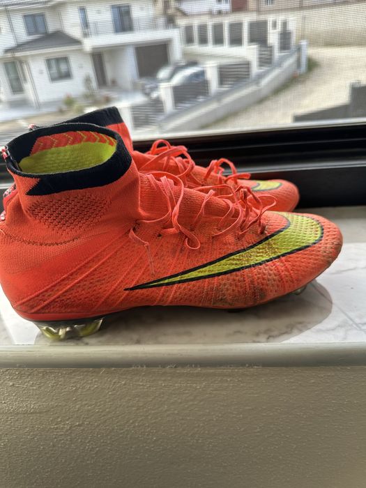 Ghete nike acc model vechi