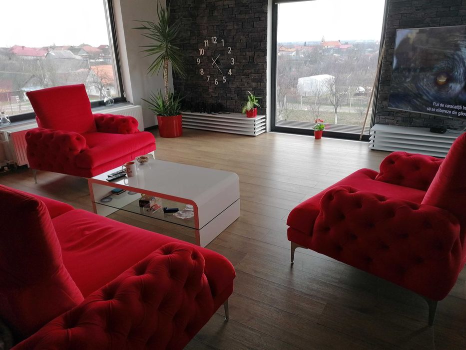 vand set canapea 3 pers .2 fotolii rosii pt sufragerie