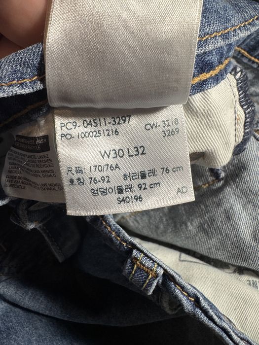 Blugi Levi’s W30 L32