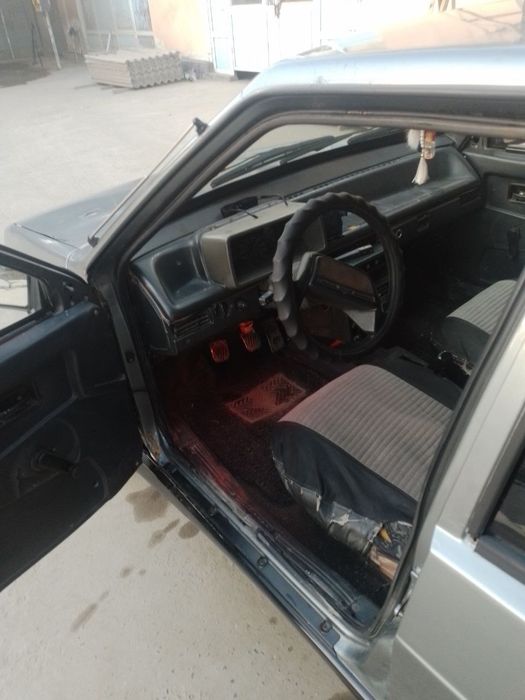 Сотилади 2109 састаяние средний