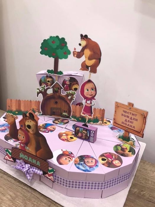 Картонени торти за рожден ден