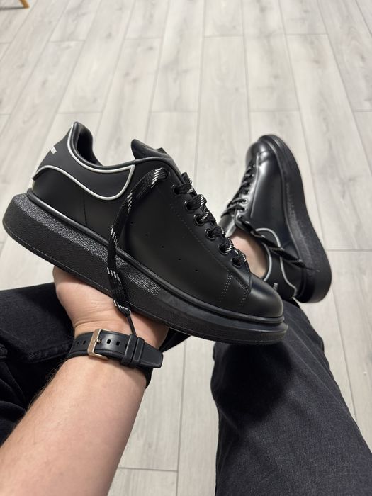 Adidasi Barbati Alex. Mcq. Contemporan Full Negru!