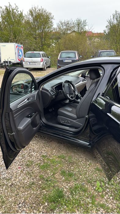 Ford Mondeo MK5 Hybrid