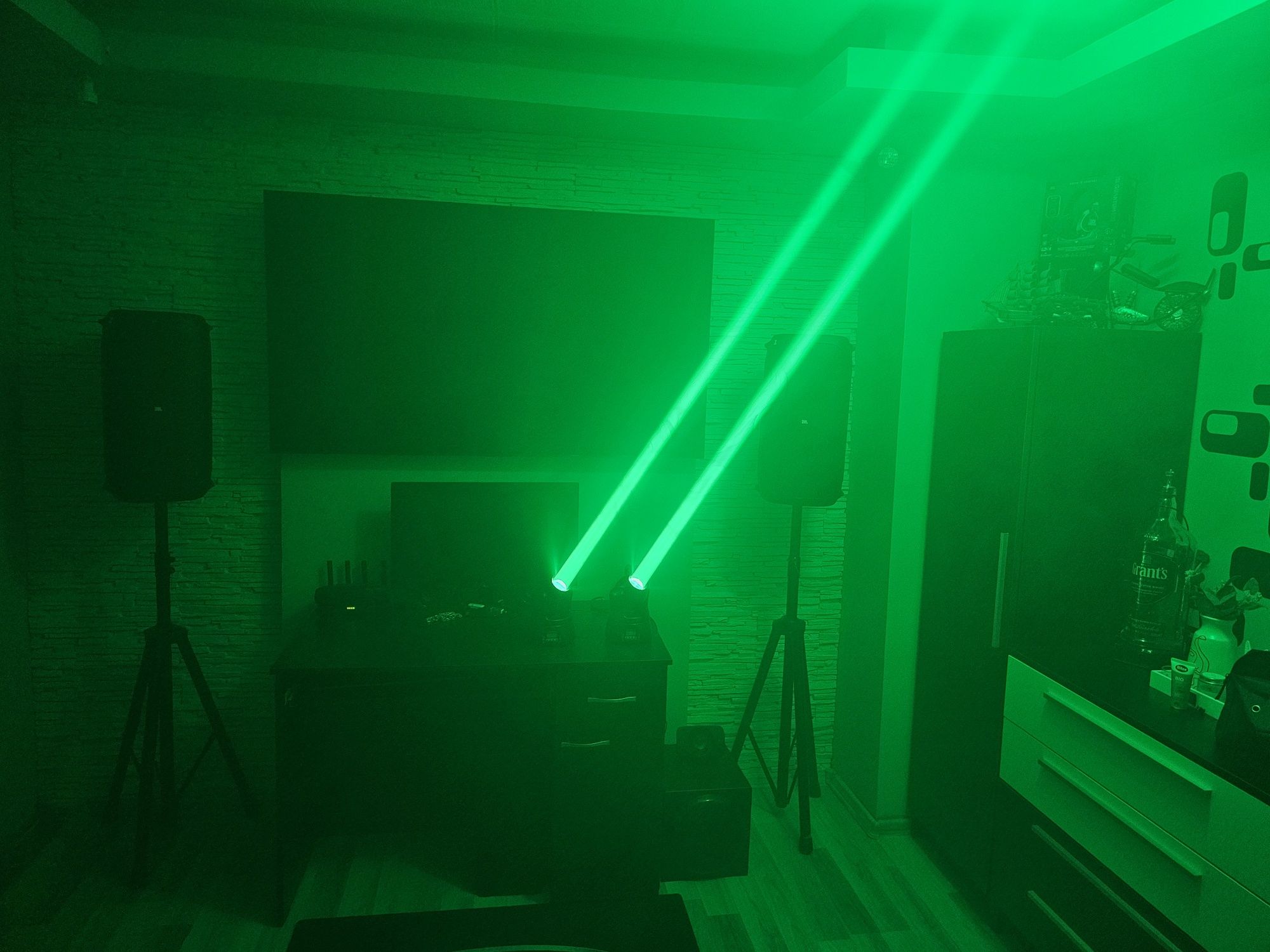 Нов модел Mini Moving Head Beam скенери