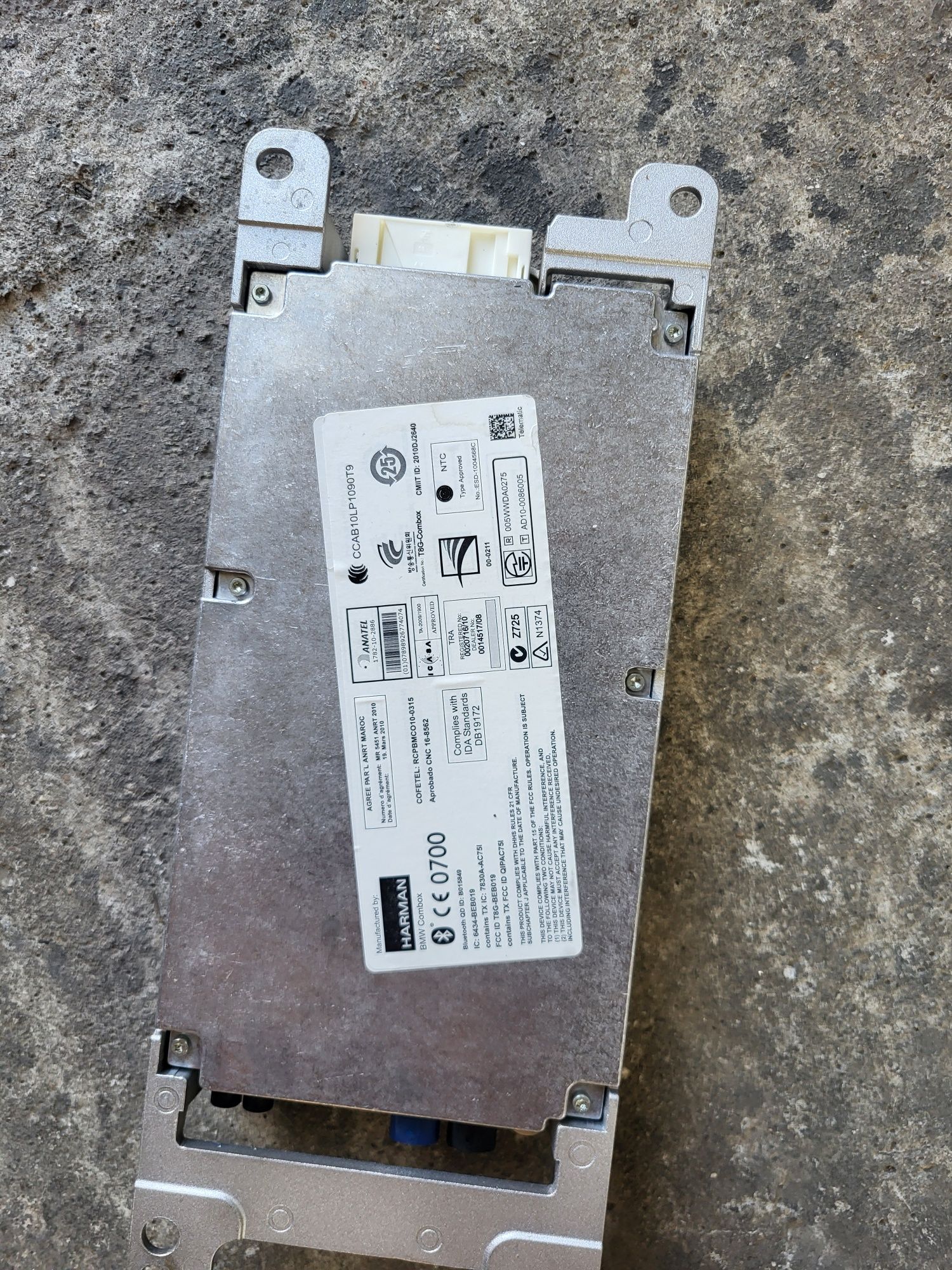 Блутут модул Combox за bmw F10 F11