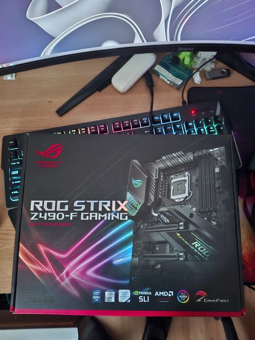 Kit pc - Z490-F Rog Strix I5 10600k
