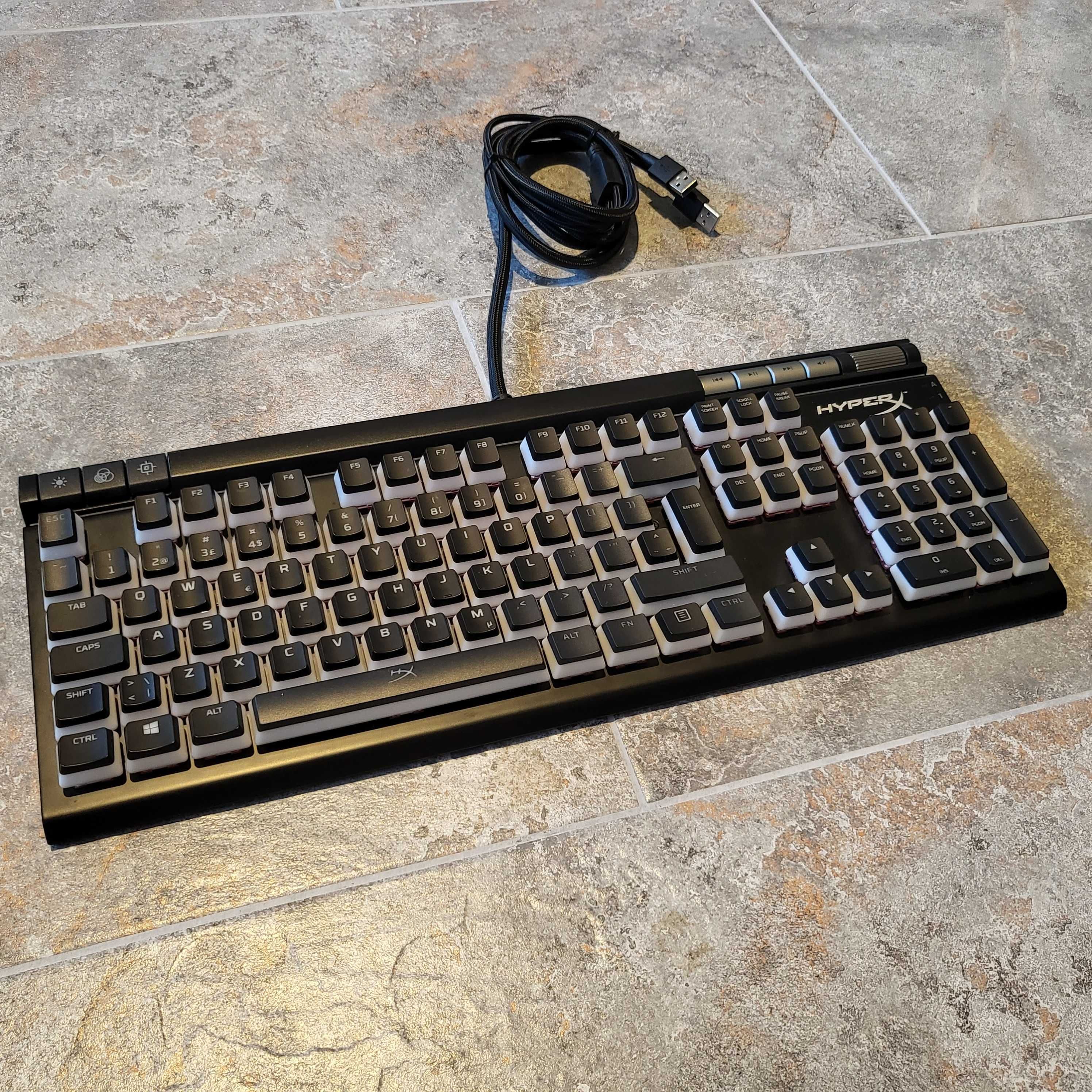 Tastatura gaming mecanica HyperX Alloy Elite 2 RGB, sasiu din otel