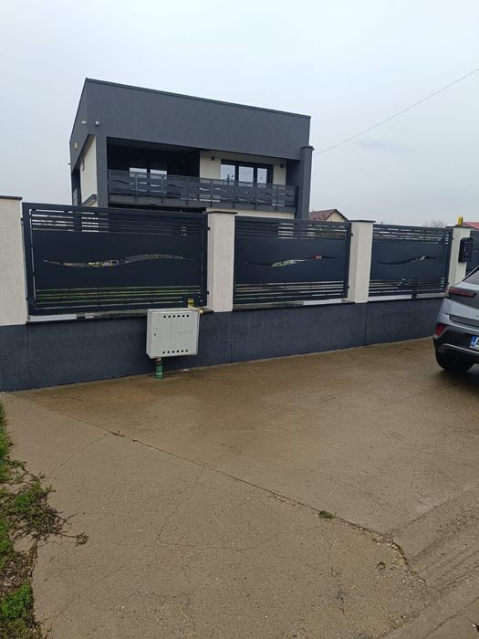 Porți tablă decupată