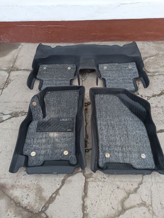 Ласетти, Жентра полик