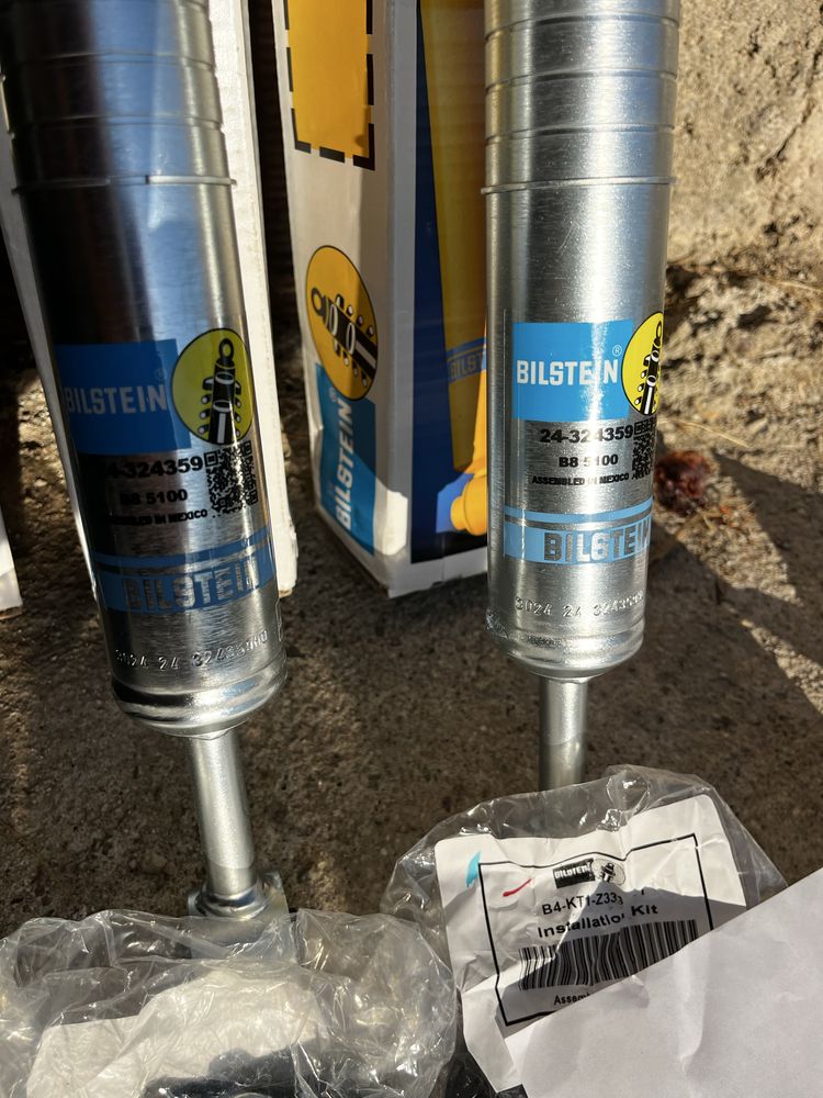 Комплект задни и предни амортисьори Bilstein B8 5100 за Toyota