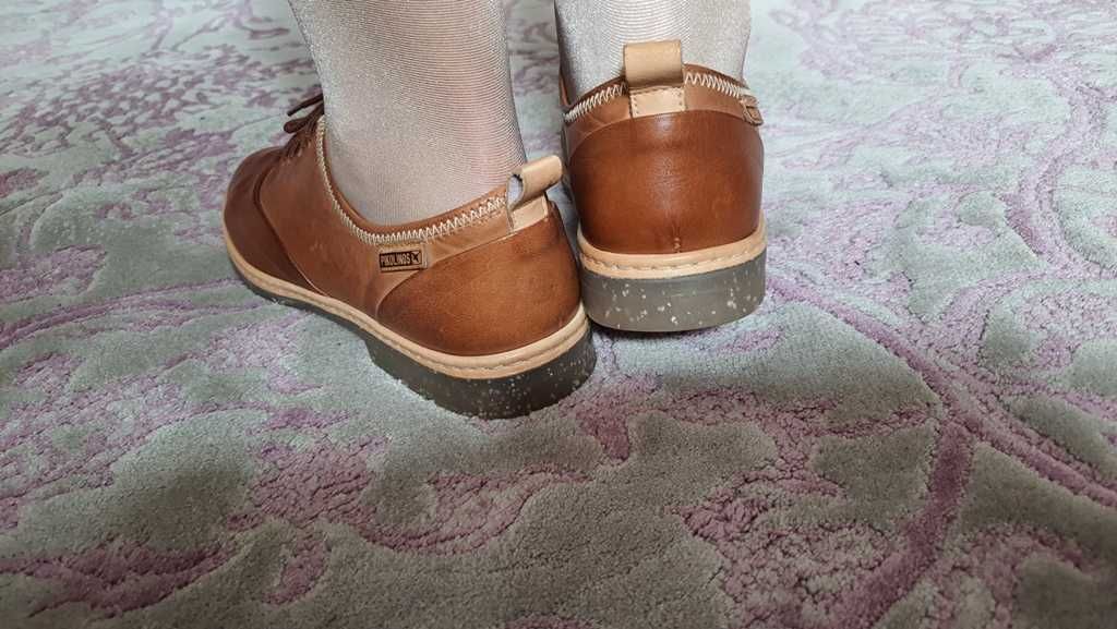 Pantofi trendy full piele de la PIKOLINOS marimea 38,5-39