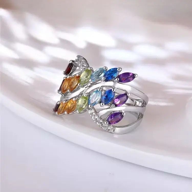 Inel Luxury 2.8ct Pietre Pretioase Naturale Rainbow si Safir Alb