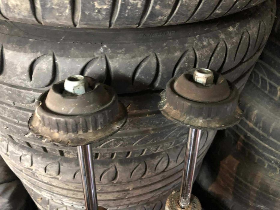 Предни и задни амортисьори за Ауди а6 куатро